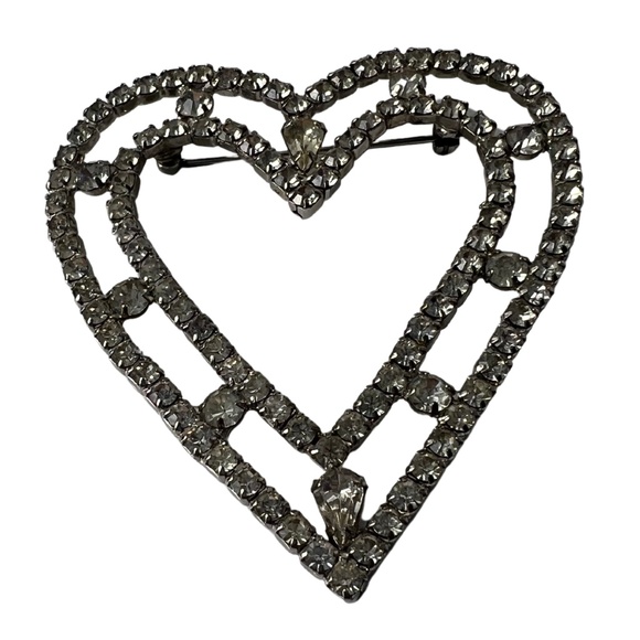 Vintage Oversized RARE Rhinestone Heart Brooch - Picture 5 of 11